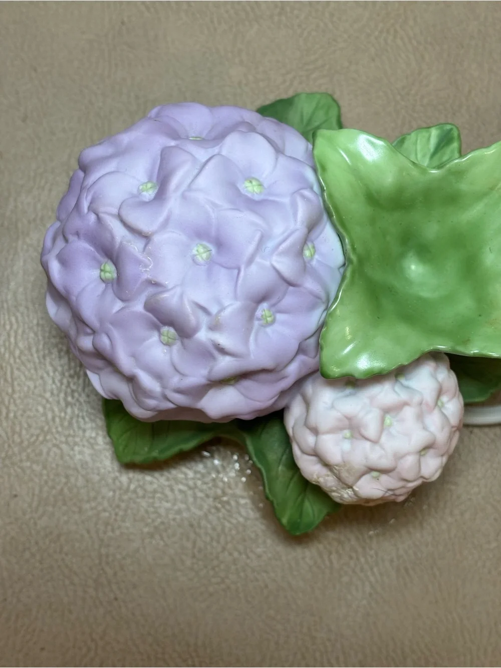 Vtg Avon Porcelain Hydrangea Flower Night Light Oil Diffuser Purple Pink Lot 2